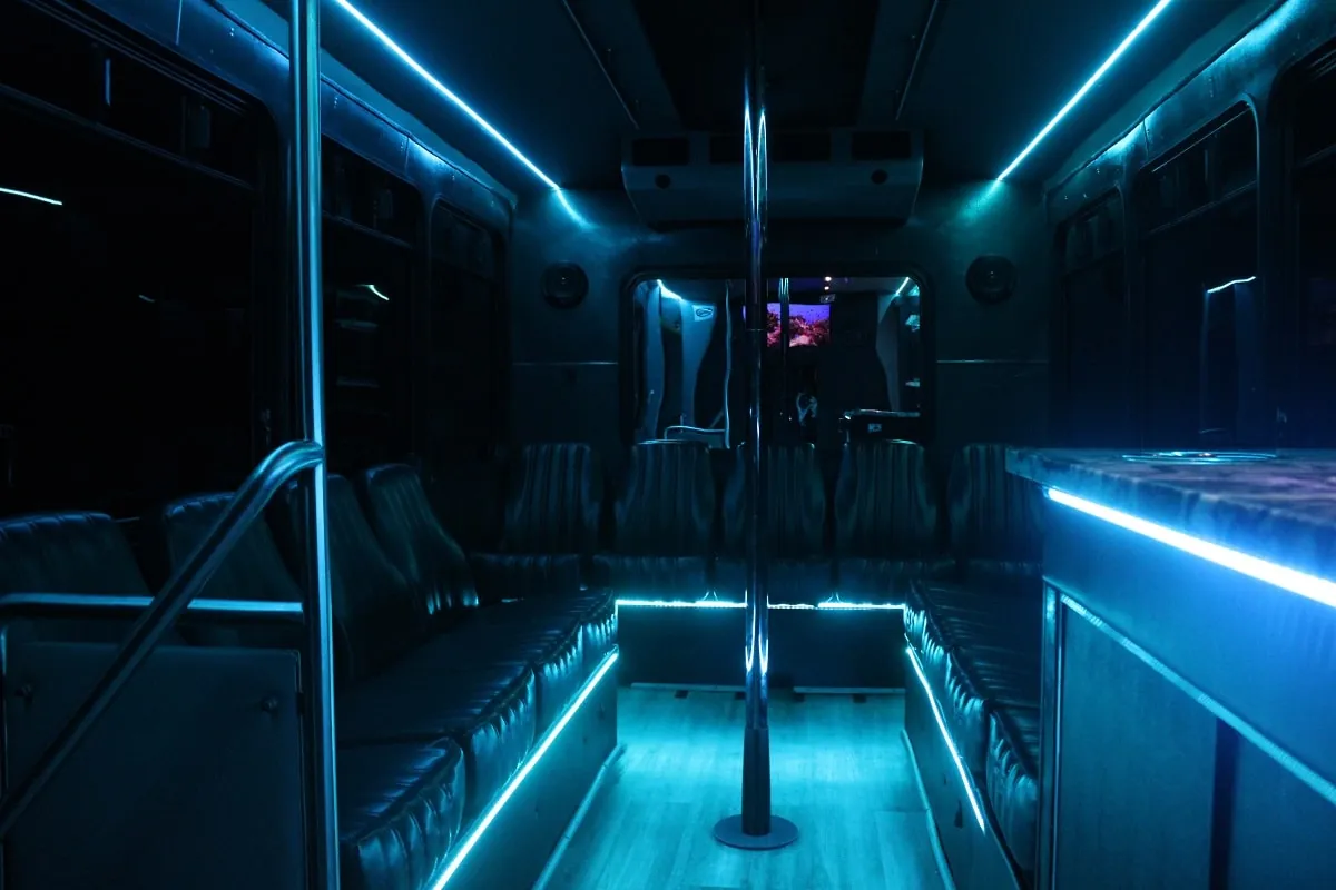 The Benz party bus — photo 6